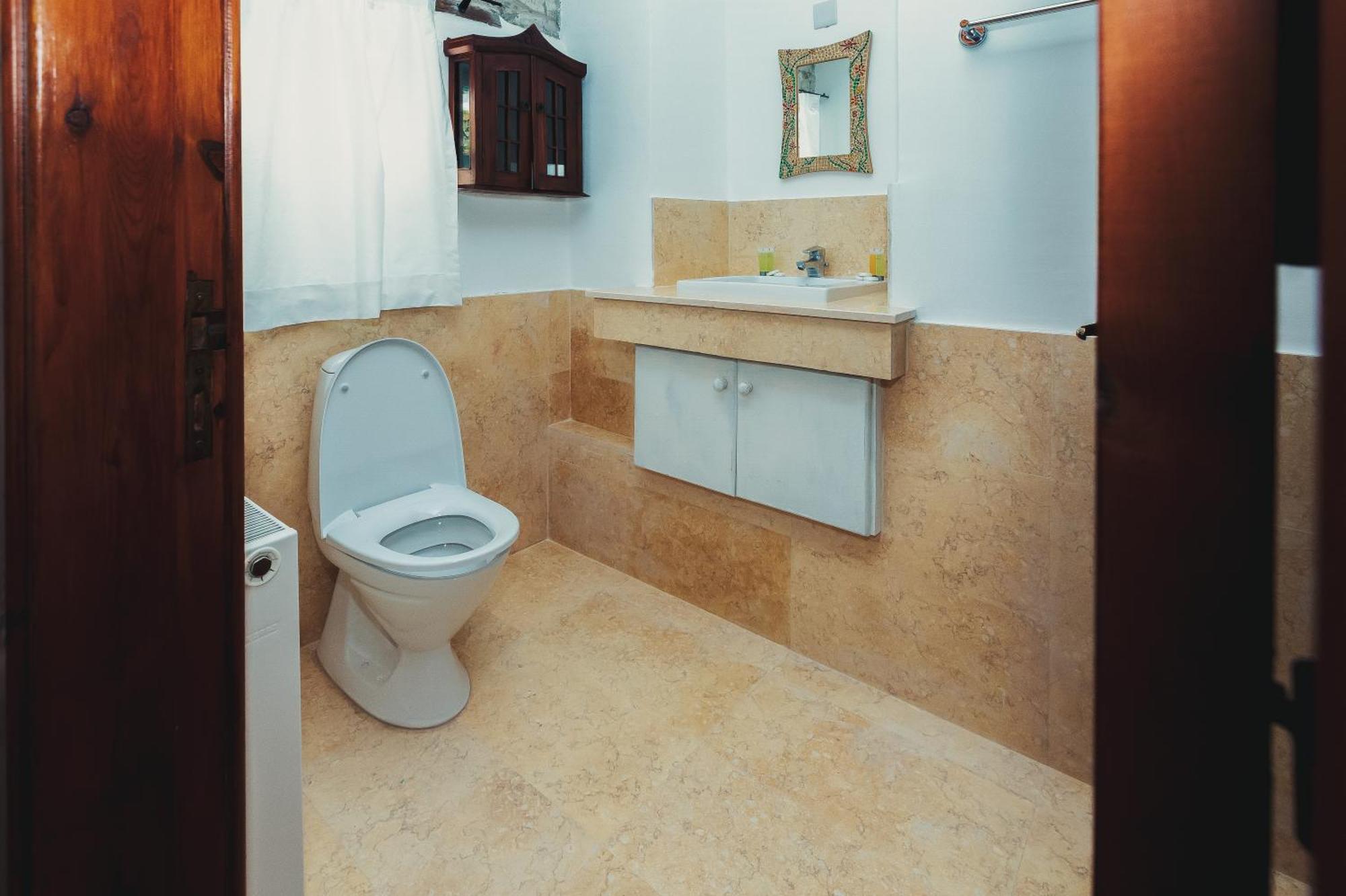 Archondia House - Holiday Apartments With Pool Καλαβασός Εξωτερικό φωτογραφία