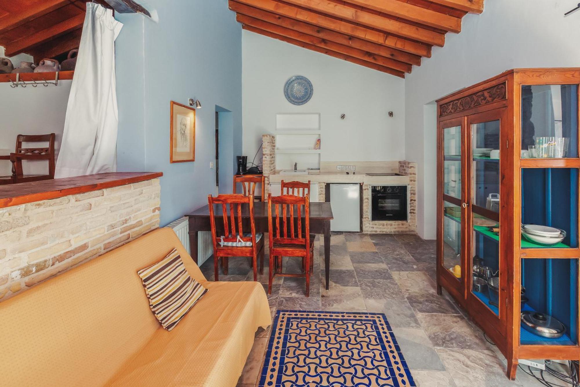 Archondia House - Holiday Apartments With Pool Καλαβασός Εξωτερικό φωτογραφία